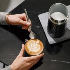Nespresso Aeroccino 3 Black Süt Köpürtücü